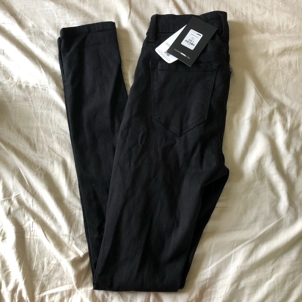 NWT Fashion Nova Glistening Jeans size 3